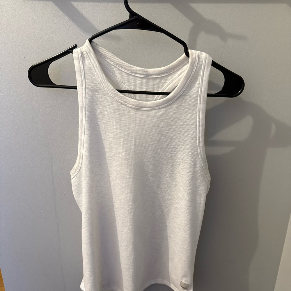 Vuori Sunrise Tank
